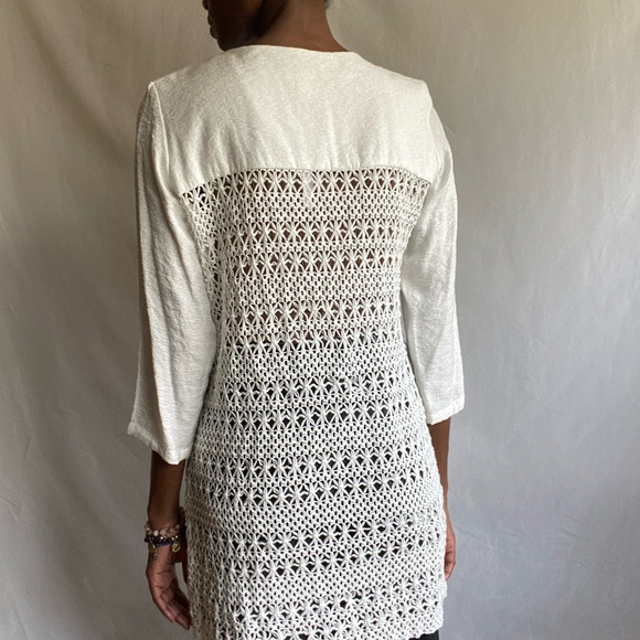 White crochet mixed textured top - Picture 11 of 11
